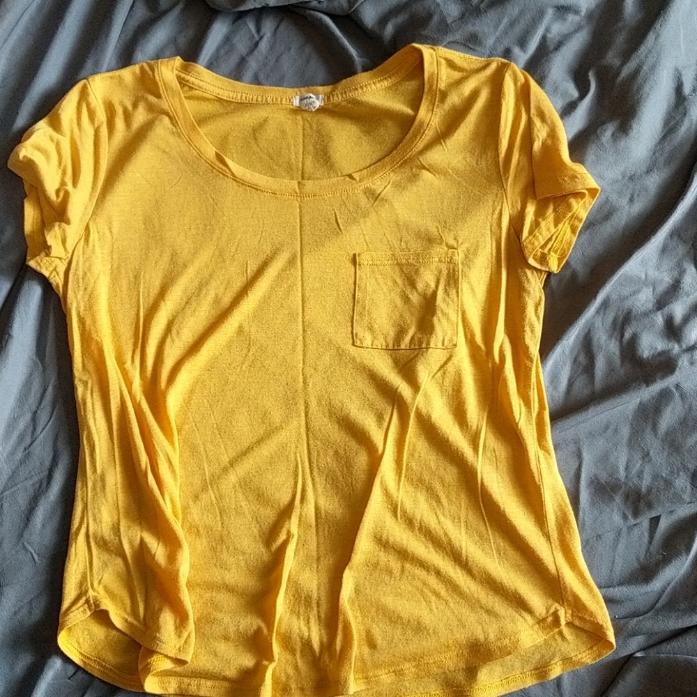 Garage Pocket T-shirt